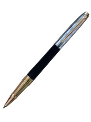 PARKER ASTER DELUXE BLACK & CHROME GOLD TRIM ROLLER BALL PEN